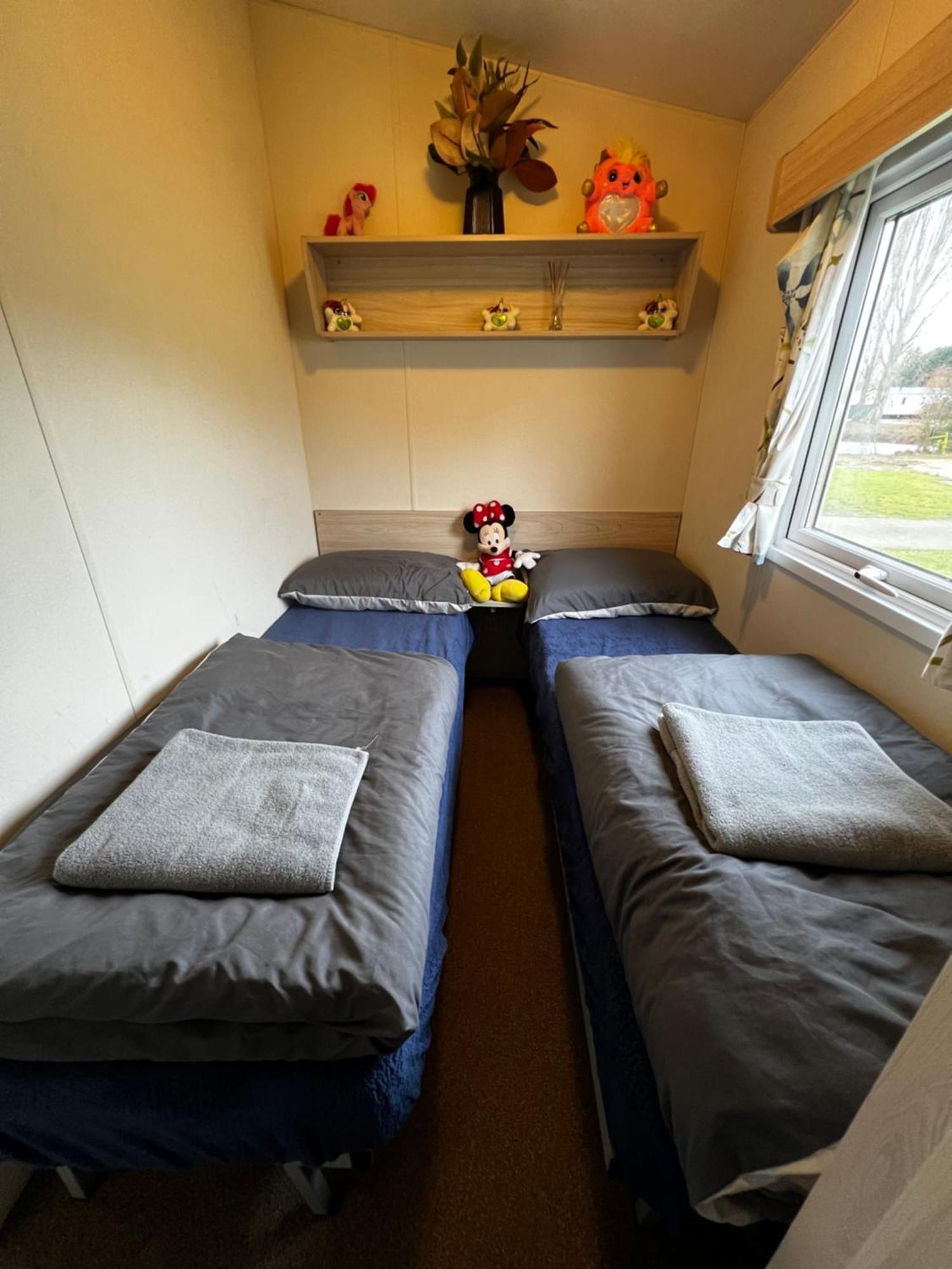 Holiday home Caravan Northampton